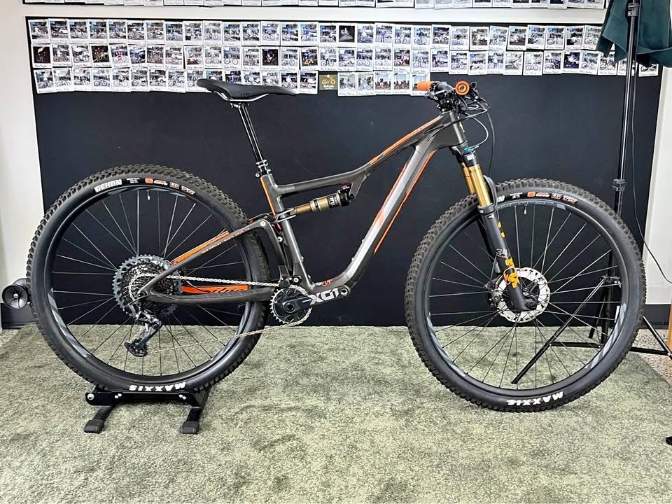 Ibis Exie (2021)