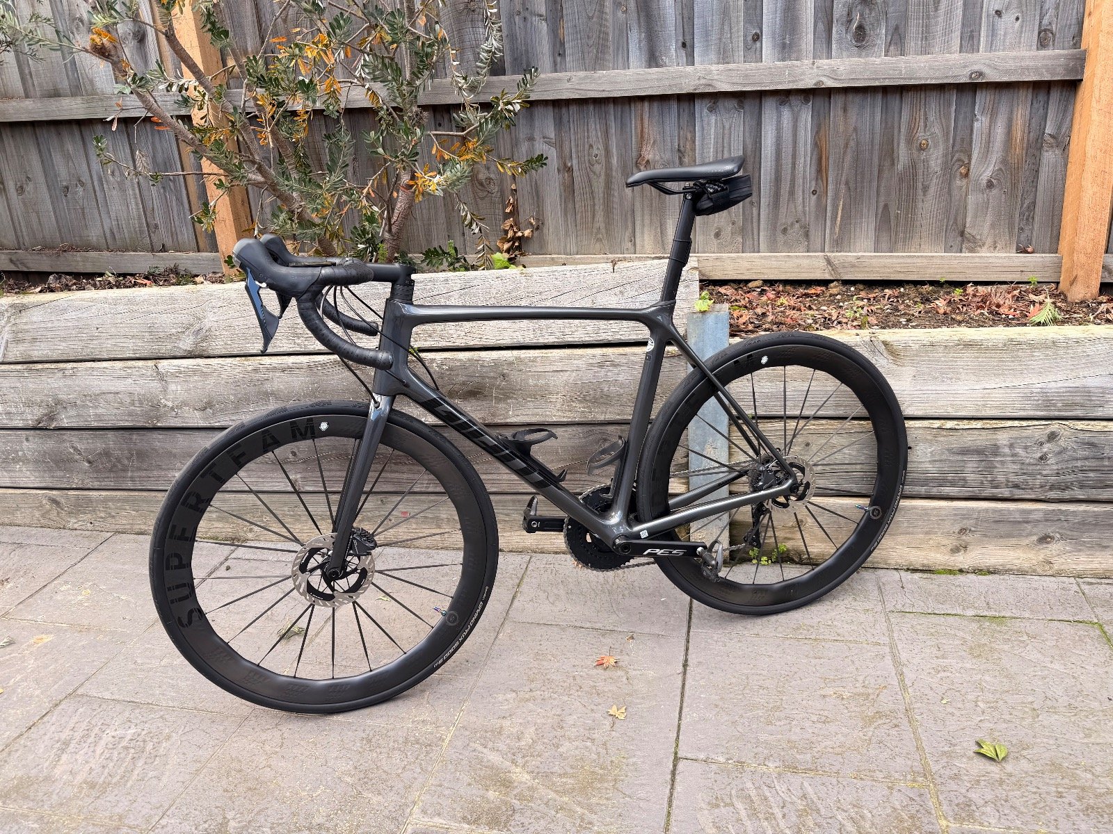 Giant TCR Advanced pro1  (2022)