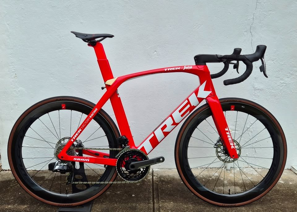 Trek Madone SLR 9 Project 1 (2019)