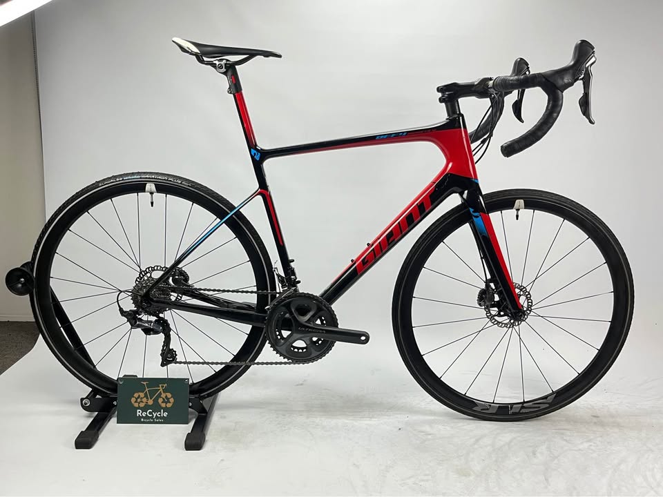 Giant Defy Advanced SL 1 (2016)