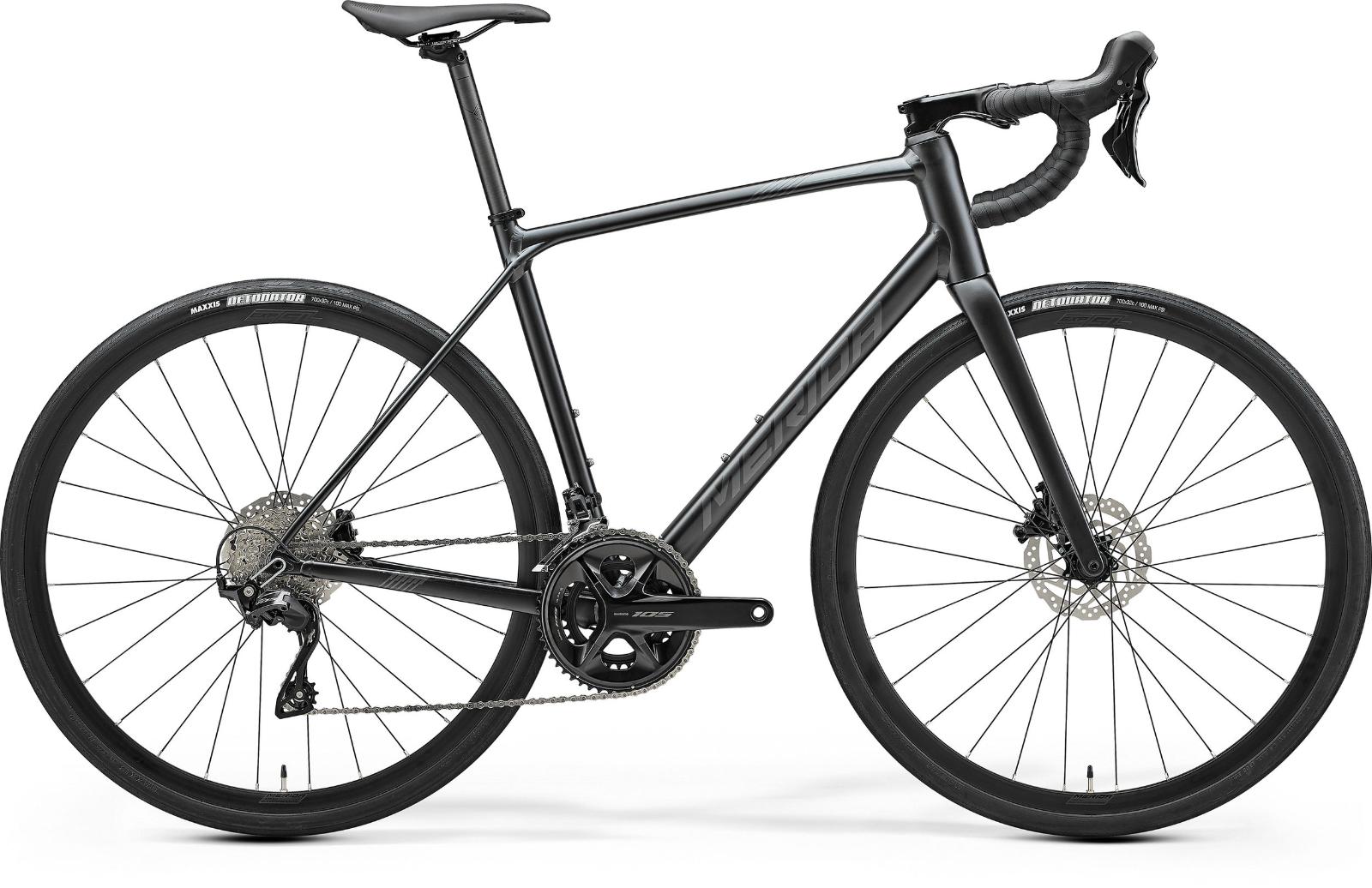 Merida Scultura Endurance 400 (2022)
